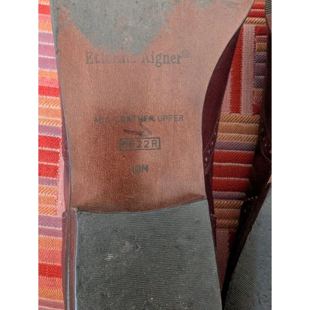 Vintage Etienne Aigner Maroon Loafers with Tassels sz 10 Preppy